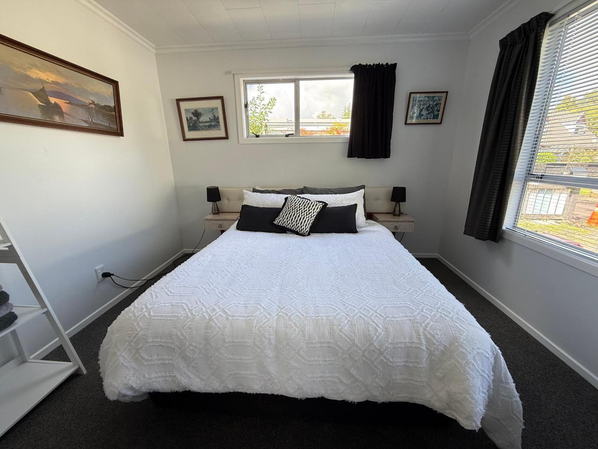 نيو بلايموث Inglewood Shared Home Bnb المظهر الخارجي الصورة